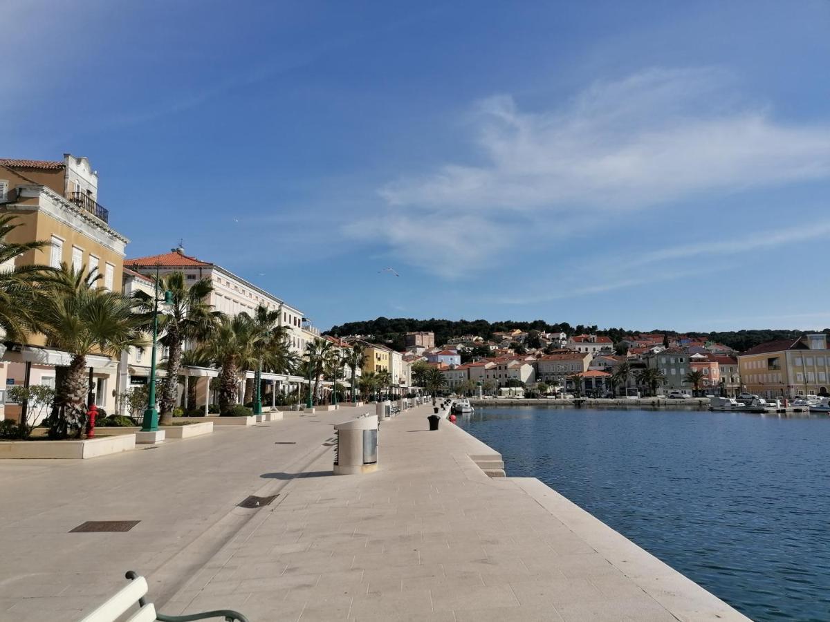 Apartments Marlen Mali Lošinj Exterior foto