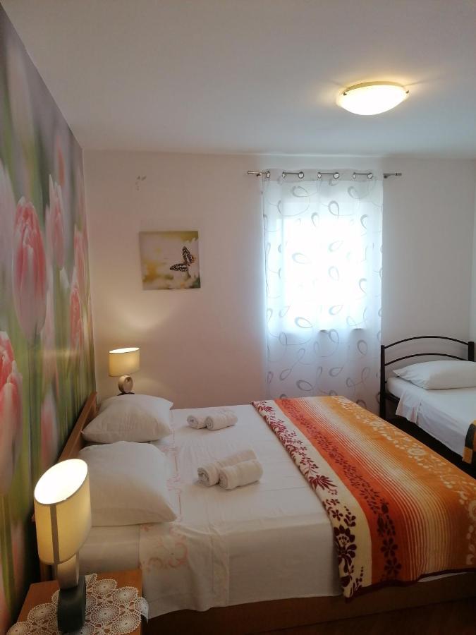 Apartments Marlen Mali Lošinj Exterior foto
